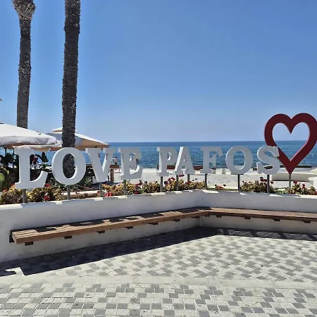Apartman Kyblue Management - 2br Steps From Harbour Paphos
