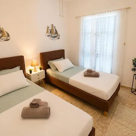 Kyblue Management - 2br Steps From Harbour